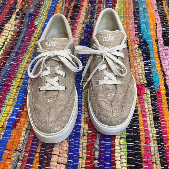 Nike Shoes Vintage Nike Tennis Shoes Poshmark